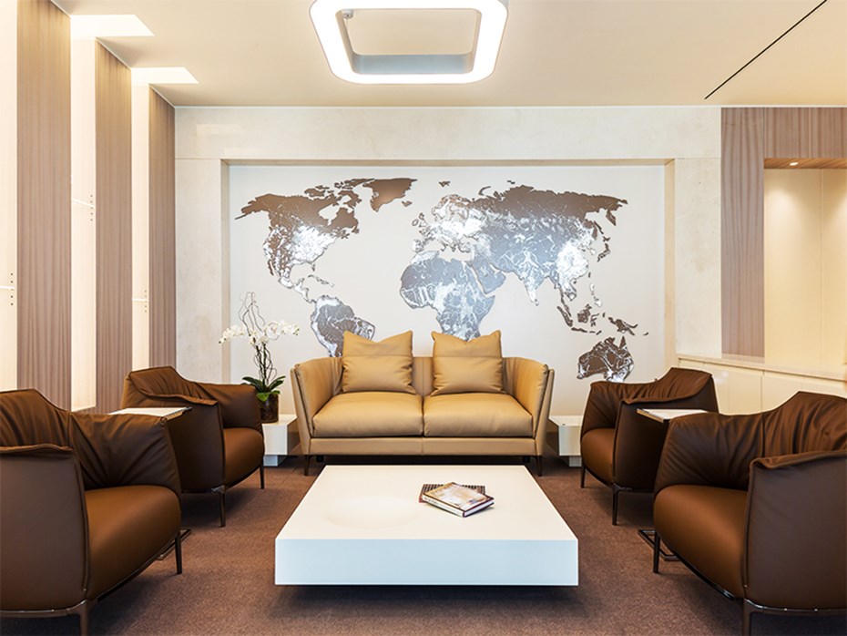 allen-and-overy-dubai-office-furniture-1